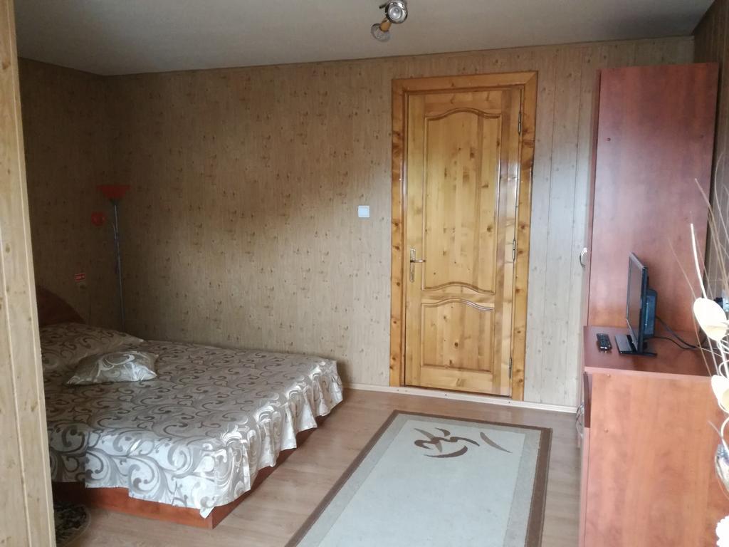 Rîşnov Vila Nely מראה חיצוני תמונה